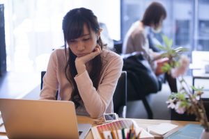 Women are thinking towards laptop computers